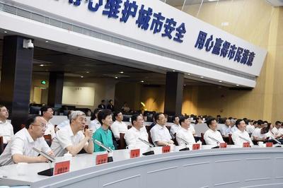 滬黔合作新篇章 李強、應勇與貴州省黨政代表團共商發展大計